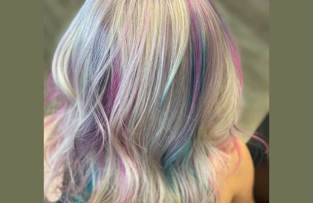 Mirror Mirror Salon and Day Spa